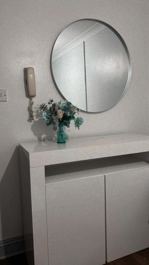 Dalston 1 Bedroom Flat Londres Exterior foto
